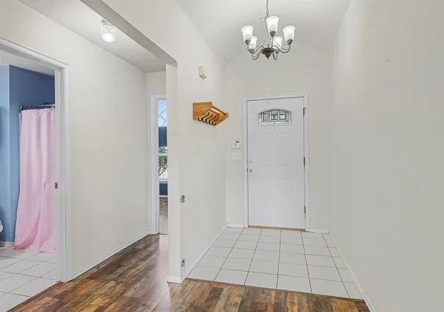 Photo 1 of Single family home for sale at 704 Tioga Cir, Norman, OK 73071 | MLS# 1256080 | Listing updated on 2026-10-29