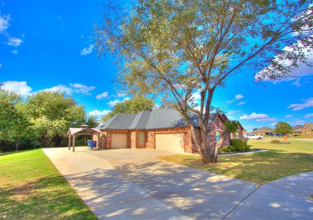 Photo 1 of Single family home for sale at 435 Cheltenham Trl, Blanchard, OK 73010 | MLS# 1256081 | Listing updated on 2026-10-30