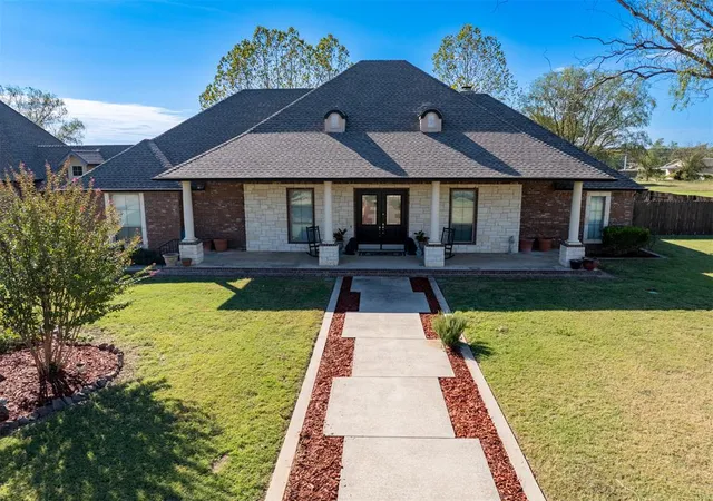 Single family home for sale at 17401 County Rd 1521, Ada, OK 74820 | MLS# 1256089 | Listing updated on 2026-10-29