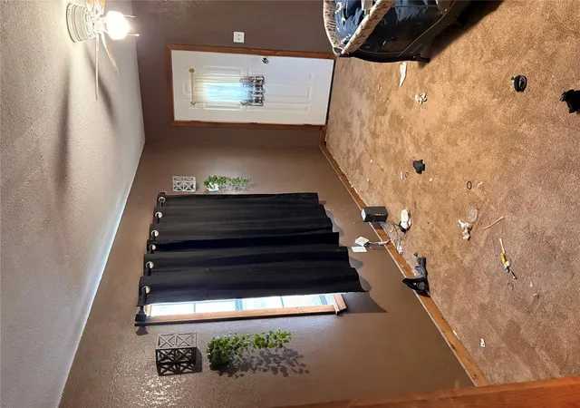 Photo 2 of Single family home for sale at 404 Ohio St, Hoyt, OK 74472 | MLS# 1256121 | Listing updated on 2026-10-29