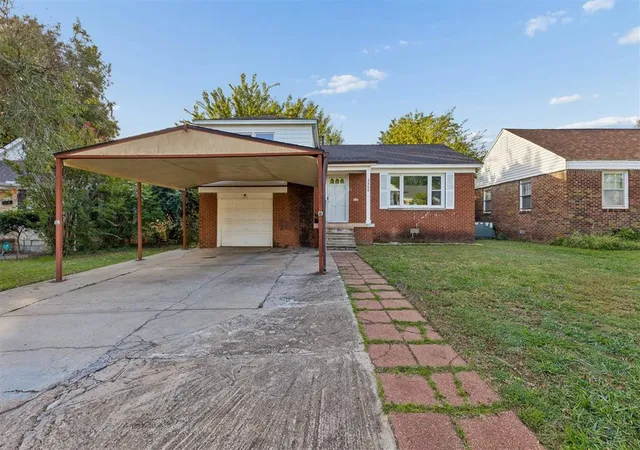 Single family home for sale at 2400 NW 32nd Street, Oklahoma City, OK 73112 | MLS# 1256243