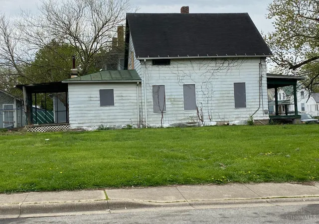 Homes for sale in Wilmington, OH | 272 S Walnut St, Wilmington, OH 45177 | MLS# 1736736