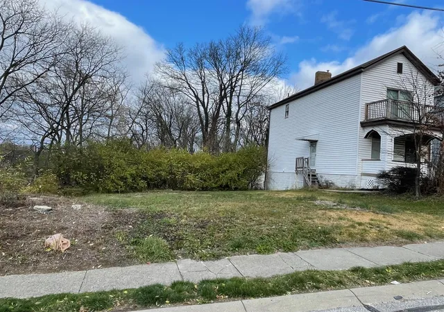 4th image of 3744 Mayfield Ave, Cincinnati, OH 45205 | MLS# 1790707