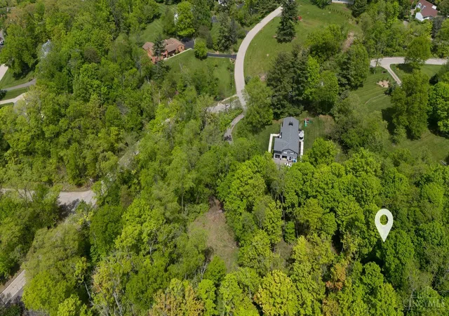 11th image of 7335 Demar Rd, Indian Hill, OH 45243 | MLS# 1803853