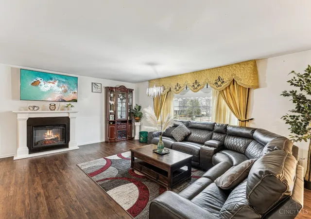 Photo 3 of Single Family Residence at 496 Sunaire Ter, Cincinnati, OH 45238 | MLS# 1830752 | | Sold on 2025-03-31