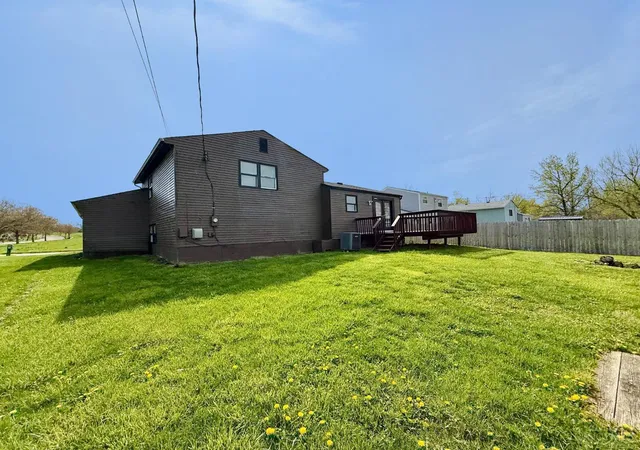Homes for sale in Forest Park, OH | 11537 Norbourne Dr, Forest Park, OH 45240 | MLS# 1838279
