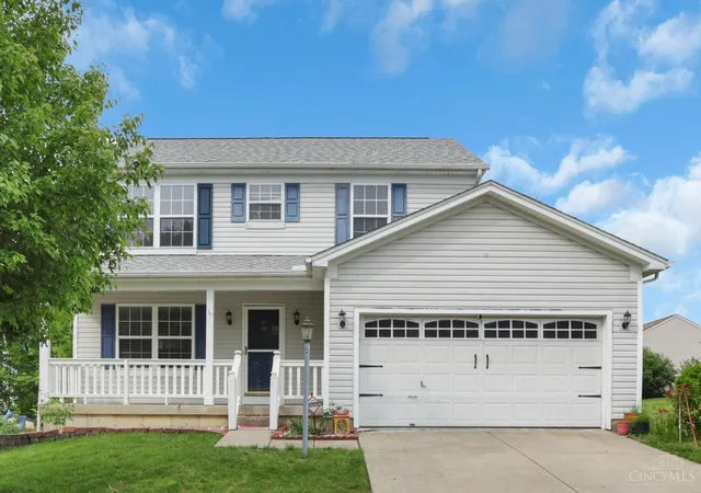 Single family home for sale at 9648 Fallshill Cir, Cincinnati, OH 45231 | MLS# 1840871 | Listing updated on 2025-06-25