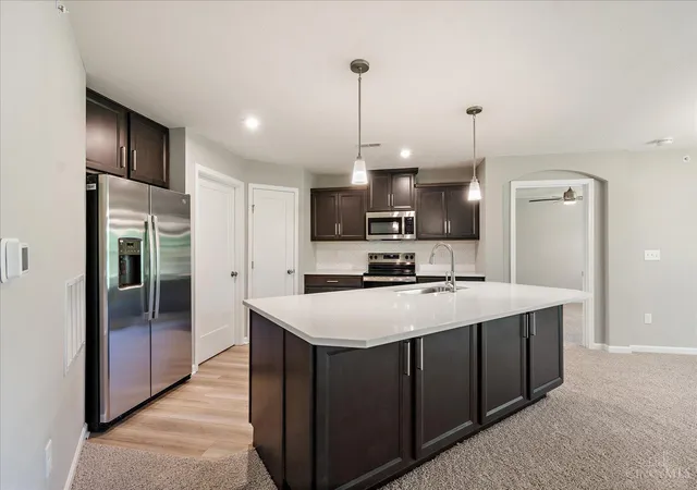 2nd image of 523 Tradition Ridge, Cincinnati, OH 45245