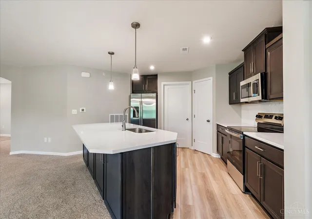 4th image of 523 Tradition Ridge, Cincinnati, OH 45245