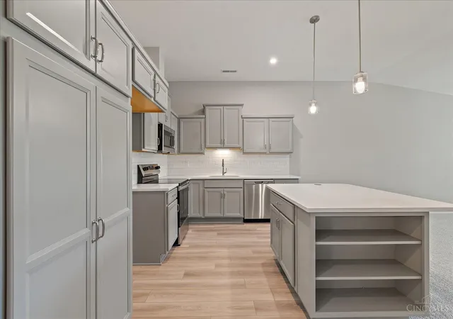 2nd image of 531 Tradition Rdg #81303, Cincinnati, OH 45245 | MLS# 1842022