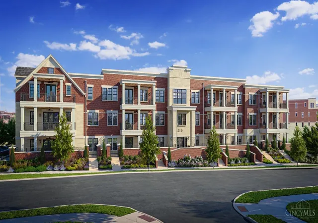 1st image of 210 Vintage Club Dr #103, Montgomery, OH 45249 | MLS# 1847827