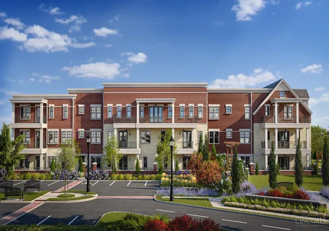 3rd image of 210 Vintage Club Dr #103, Montgomery, OH 45249 | MLS# 1847827