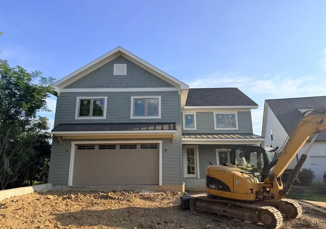 Photo 1 of Sale Pending at 9835 Orchard Trl #LT29, Montgomery, OH 45242 | MLS# 1848593 | Listing updated on 2025-12-31