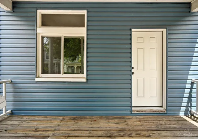 2nd image of 404 Warner St, Cincinnati, OH 45219 | MLS# 1848832