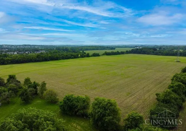 Homes for sale in Liberty Township, OH | 5019 Yankee Rd, Liberty Township, OH 45044 | MLS# 1849089