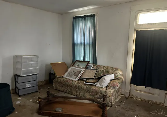 Photo 4 of Single Family Residence at 4327 Hays Ave, Cincinnati, OH 45223 | MLS# 1851886 | | Sold on 2025-08-29
