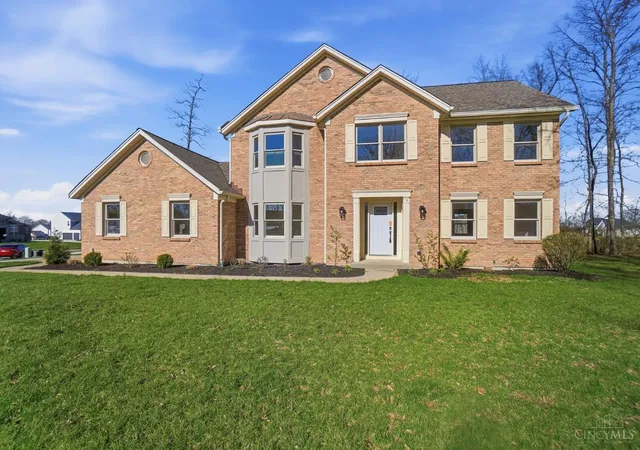Photo 3 of Sale Pending at 6268 Richards Dr, Liberty Twp, OH 45044 | MLS# 1854238 | Listing updated on 2026-08-20