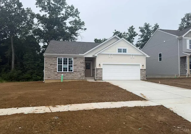 Homes for sale in Maineville, OH | 1255 Eagle Blvd, Maineville, OH 45039 | MLS# 1855207