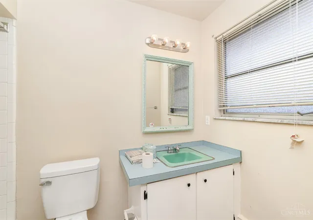 Photo 4 of House for sale at 4206 Lafayette Ave, Cincinnati, OH 45212 | MLS# 1857361 | Listing updated on 2026-08-19