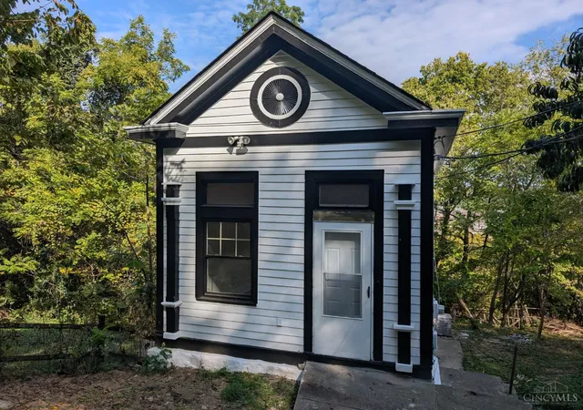1st image of 2564 Linden St, Cincinnati, OH 45225 | MLS# 1858984