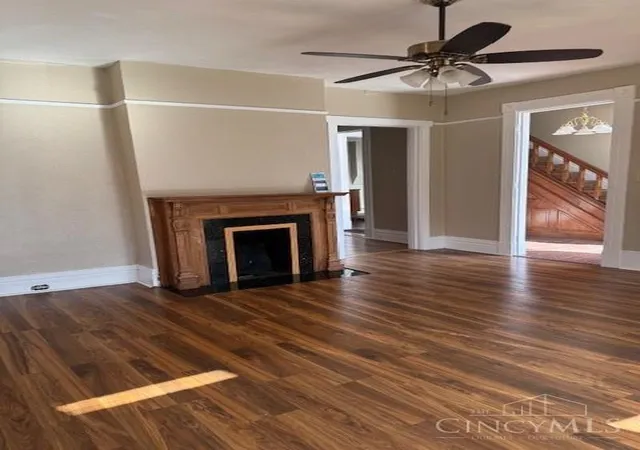 Homes for sale in Cincinnati, OH | 224 Dorchester Ave, Cincinnati, OH 45219 | MLS# 1861764