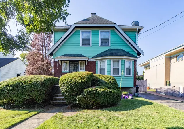 Photo 1 of Sale Pending at 1519 Section Rd, Cincinnati, OH 45237 | MLS# 1862188 | Listing updated on 2026-08-21