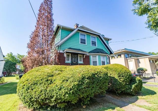Photo 2 of Sale Pending at 1519 Section Rd, Cincinnati, OH 45237 | MLS# 1862188 | Listing updated on 2026-08-21