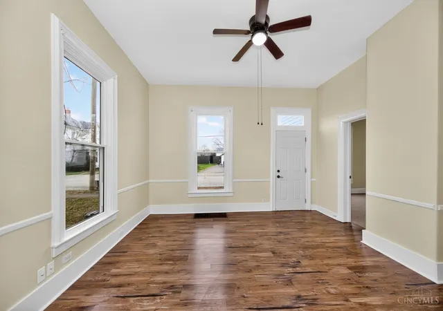5th image of 134 N Front St, Williamsburg, OH 45176 | MLS# 1864256