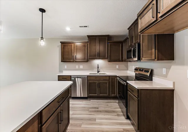 Homes for sale in Miami Twp, OH | 5890 Parkview Ln #202, Miami Twp, OH 45150 | MLS# 1864448