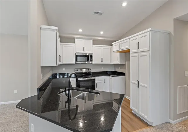 Homes for sale in Miami Twp, OH | 5890 Parkview Ln #300, Miami Twp, OH 45150 | MLS# 1864458