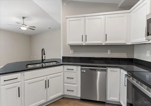 Homes for sale in Miami Twp, OH | 5890 Parkview Ln #300, Miami Twp, OH 45150 | MLS# 1864458