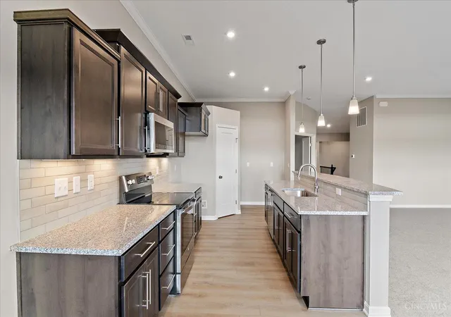 4th image of 411 Brandon Dunes Ct, Turtle Creek Twp, OH 45036
