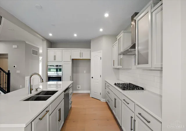 Photo 2 of Single family home for sale at 5225 Ivy Rose Ln, Cincinnati, OH 45247 | MLS# 1864659 | Listing updated on 2026-08-28