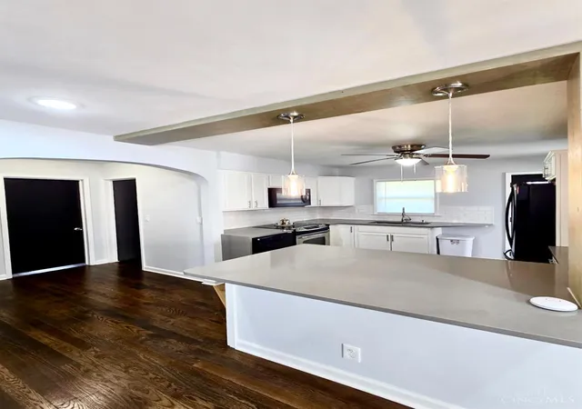 Photo 3 of Sale Pending at 5940 Kenneth Ave, Cincinnati, OH 45224 | MLS# 1865041 | Listing updated on 2026-08-31