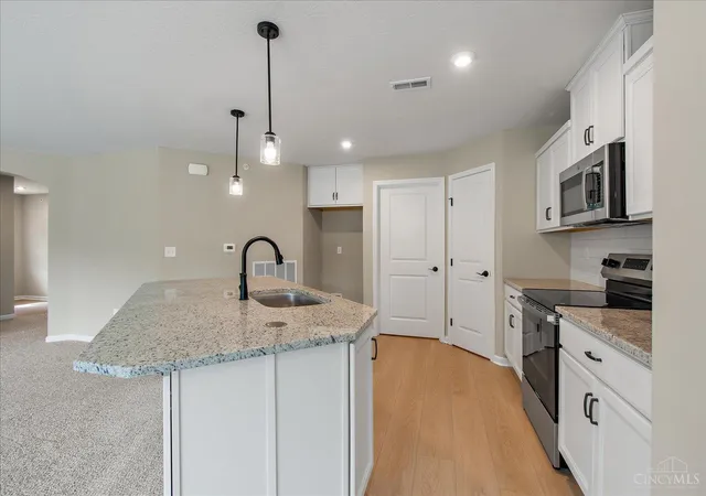 4th image of 5892 Parkview Ln #93204, Milford, OH 45150 | MLS# 1865418