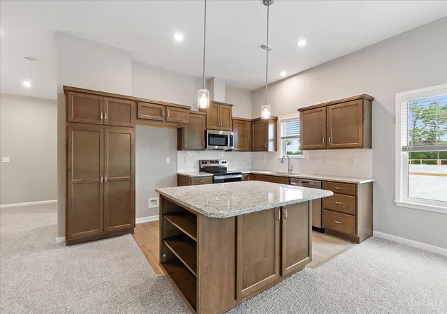 3rd image of 5892 Parkview Ln #303, Milford, OH 45150 | MLS# 1865420