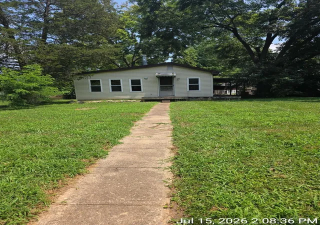 1st image of 1950 Williams St, Hamilton, OH 45011 | MLS# 1865500