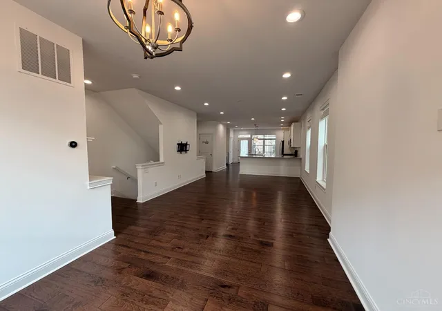 4th image of 540 Slack St, Cincinnati, OH 45202 | MLS# 1865633