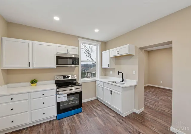 3rd image of 6721 Hillside Ave, Cincinnati, OH 45233 | MLS# 1865737