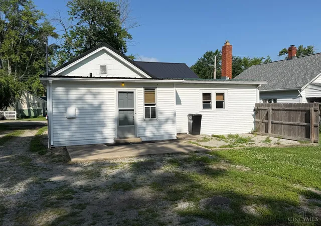 Homes for sale in Blanchester, OH | 501 S Wright St, Blanchester, OH 45107 | MLS# 1866896
