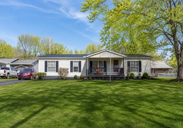 Homes for sale in Paint Twp, OH | 11493 Highland Hills Dr, Paint Twp, OH 45133 | MLS# 1867068