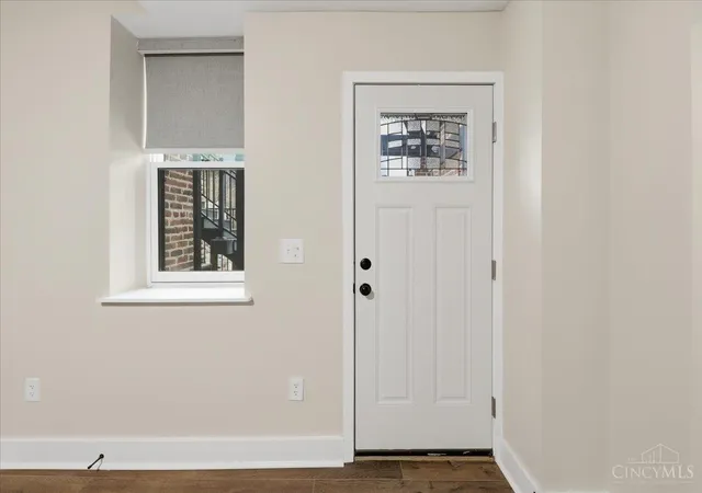 5th image of 142 E Clifton Ave, Cincinnati, OH 45202 | MLS# 1867097