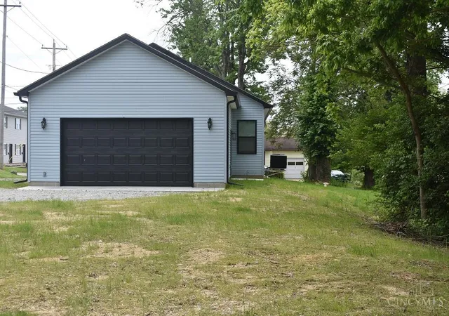 4th image of 222 John St, Hillsboro, OH 45133 | MLS# 1867143