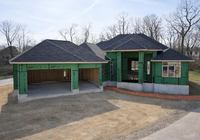 3rd image of 1940 Alda Ct, Dayton, OH 45459 | MLS# 1868202