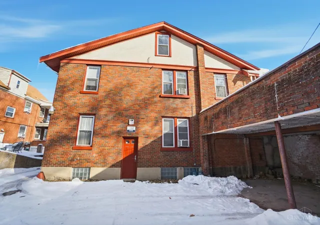 Homes for sale in Cincinnati, OH | 1025 Dana Ave, Cincinnati, OH 45229 | MLS# 1868415