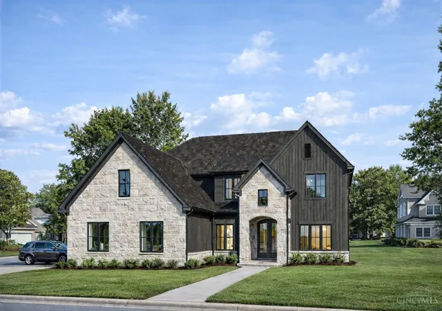 Photo 1 of Single family home for sale at 10550 Cinderella Dr, Montgomery, OH 45242 | MLS# 1868454 | Listing updated on 2026-09-30