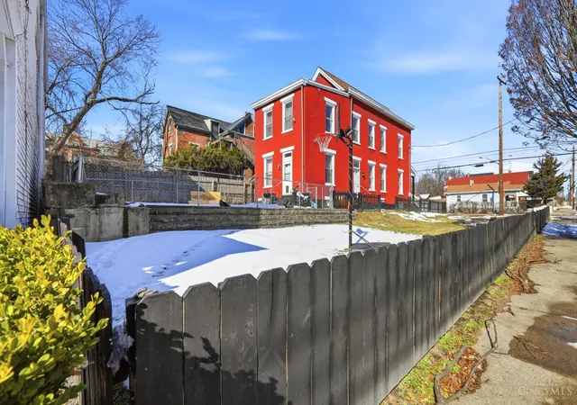 18th image of 1817 Elmore St, Cincinnati, OH 45223 | MLS# 1868538