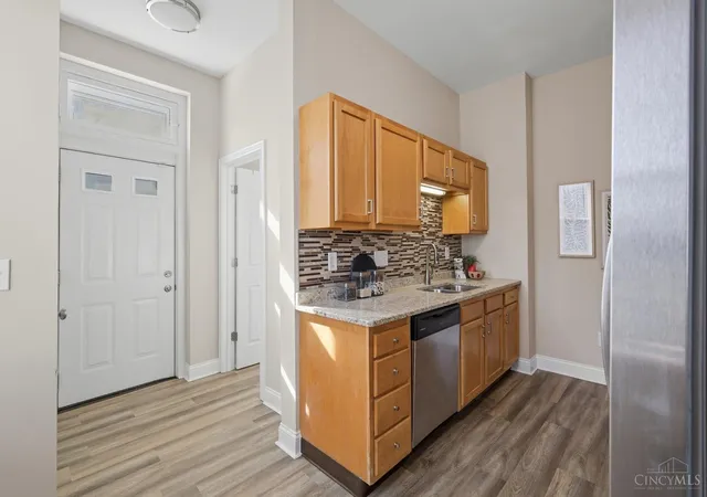 5th image of 1817 Elmore St, Cincinnati, OH 45223 | MLS# 1868538