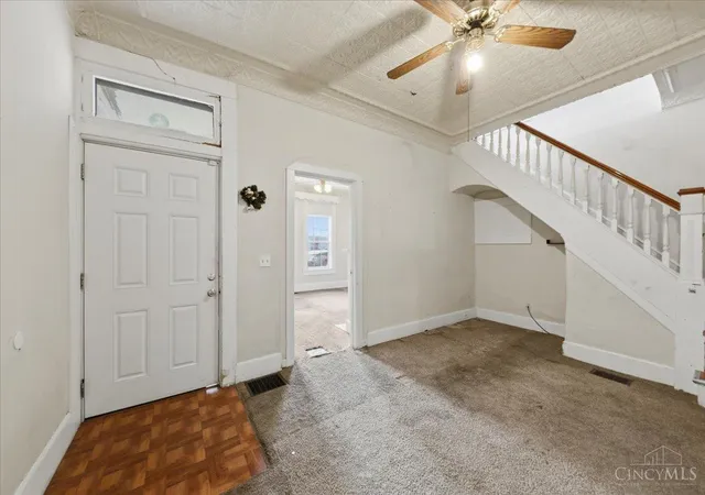 Homes for sale in Hamilton, OH | 319 N 11th St, Hamilton, OH 45011 | MLS# 1868713