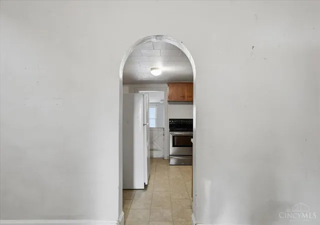 Homes for sale in Hamilton, OH | 319 N 11Th St, Hamilton, OH 45011 | MLS# 1868713